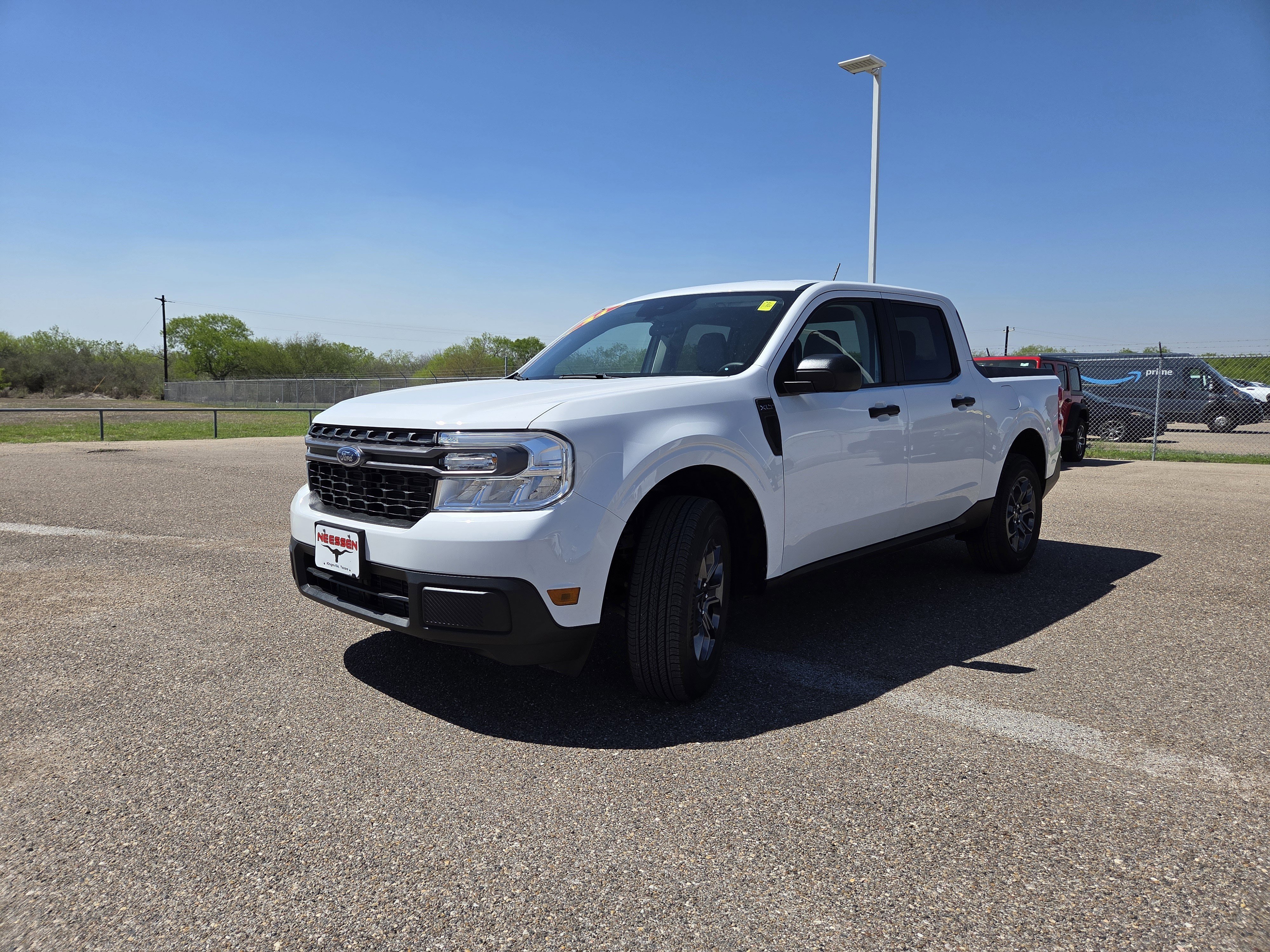Used 2024 Ford Maverick XLT w/ Equipment Group 300A Standard image 3