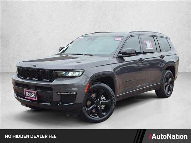 Used 2025 Jeep Grand Cherokee L Limited w/ Black Appearance Package AWD/4WD image 1