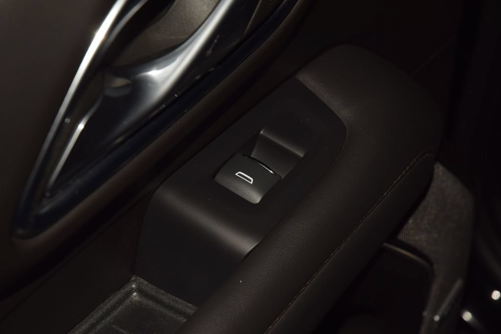 Used 2023 Chevrolet Tahoe High Country AWD/4WD image 46