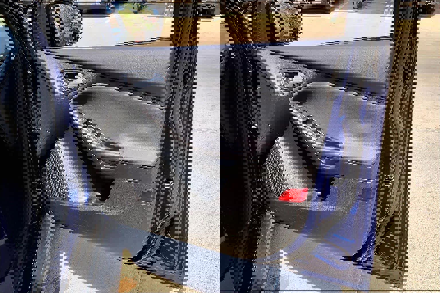 Used 2016 Ford Focus SE w/ Equipment Group 201A image 23