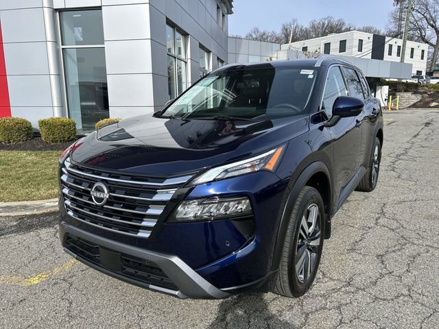 Certified 2025 Nissan Rogue SL image 4