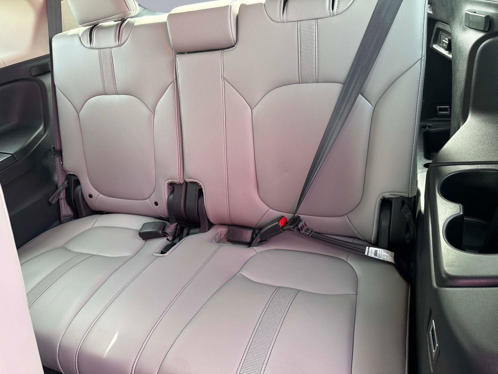 Certified 2024 Honda Pilot EX-L image 15