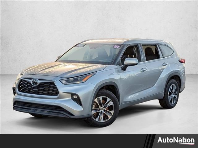 Used 2021 Toyota Highlander XLE