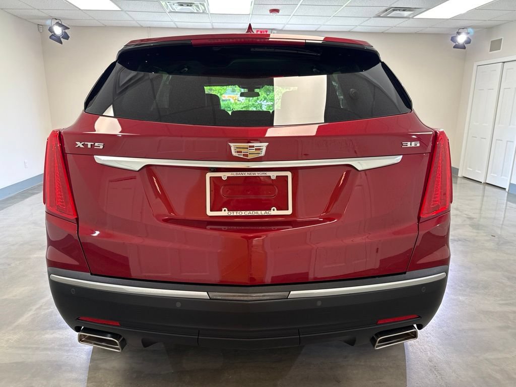 Used 2019 Cadillac XT5 FWD image 15