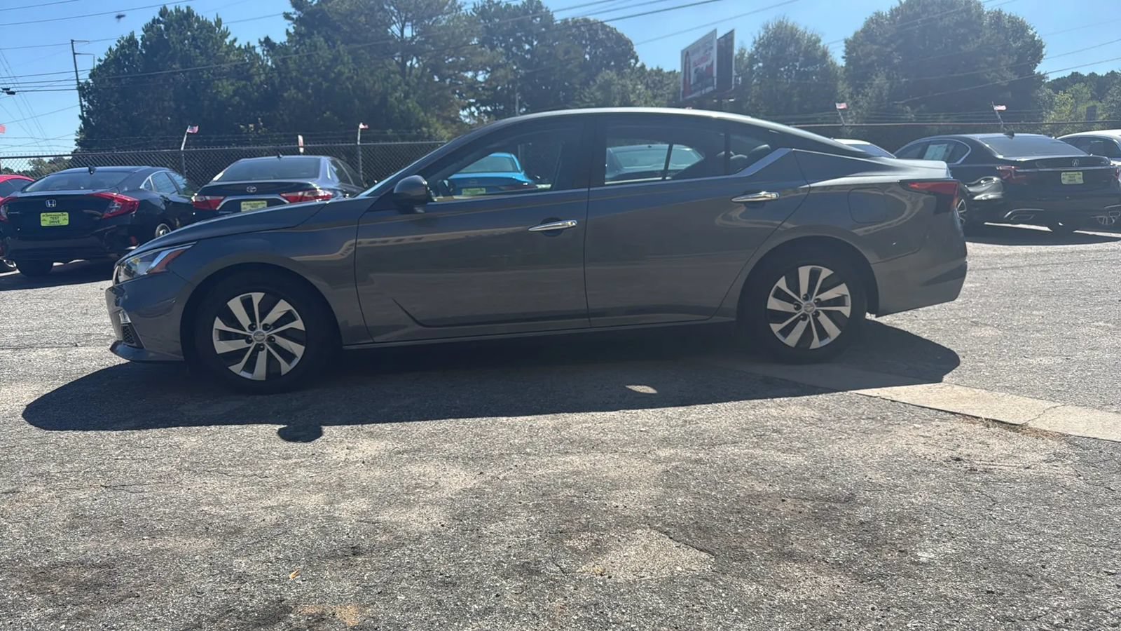 Used 2020 Nissan Altima 2.5 S FWD image 4