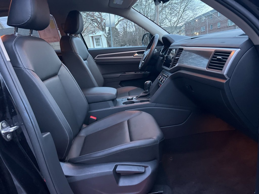 Used 2019 Volkswagen Atlas SE w/ Towing Package image 24