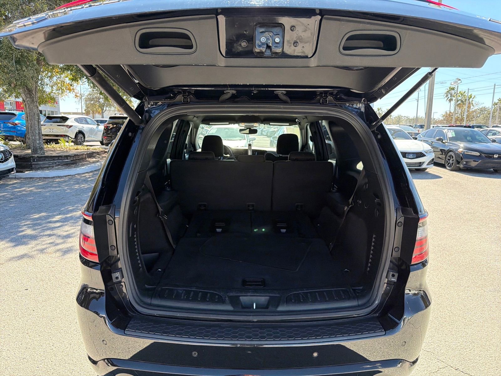 Used 2023 Dodge Durango GT image 23