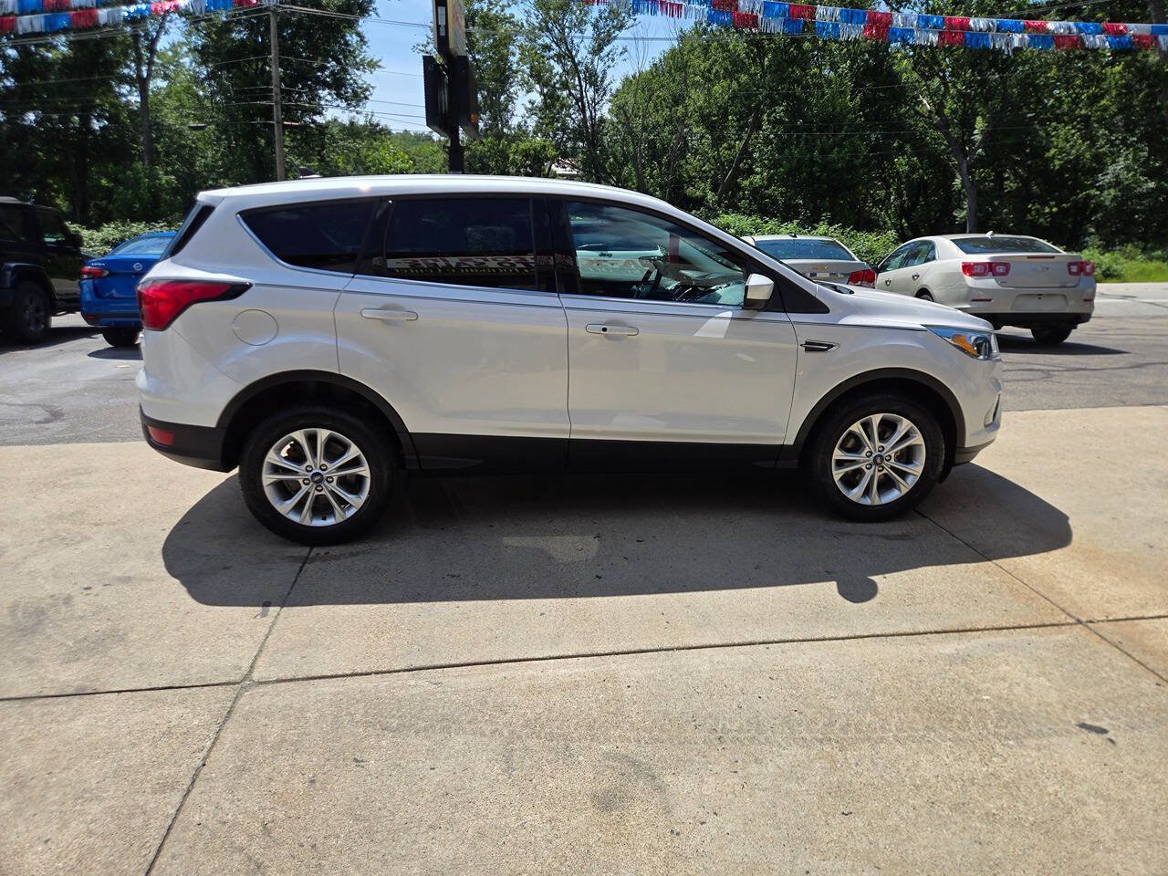 Used 2019 Ford Escape SE AWD/4WD image 8