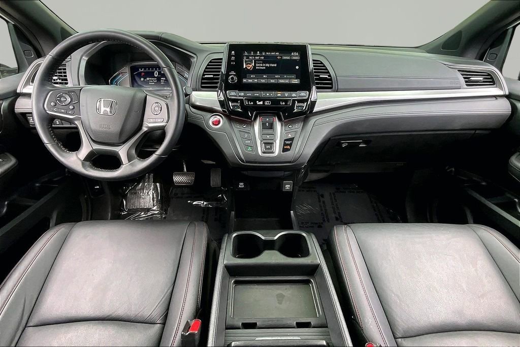 Certified 2024 Honda Odyssey Sport image 7