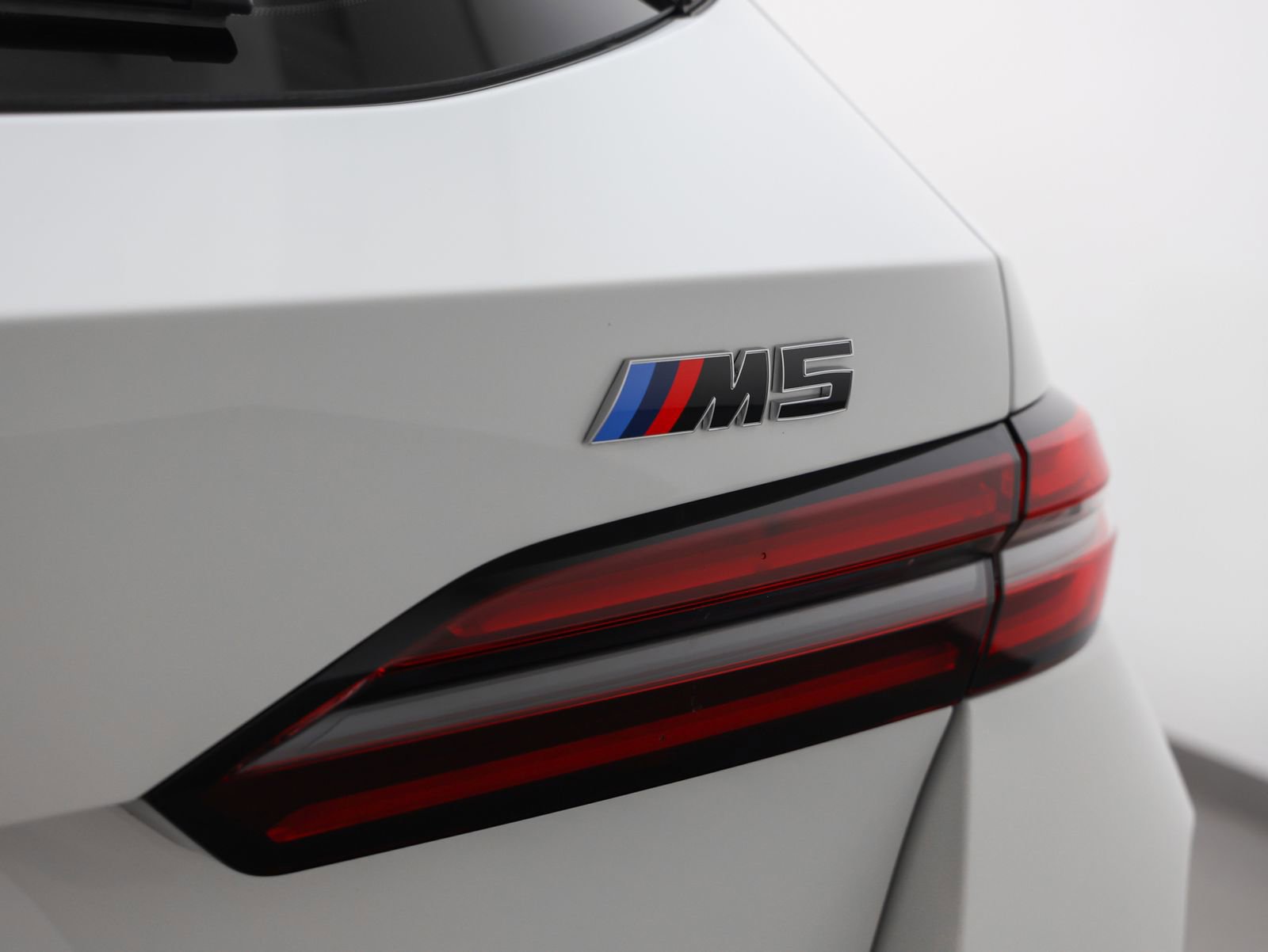Used 2025 BMW M5 Touring w/ M Driver's Package AWD/4WD image 27