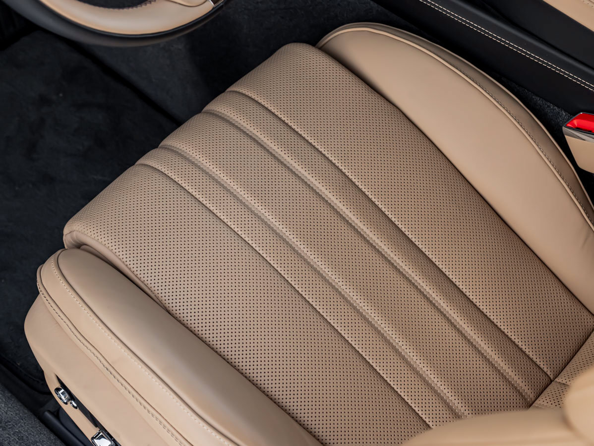 Used 2024 Bentley Continental GT AWD/4WD image 20