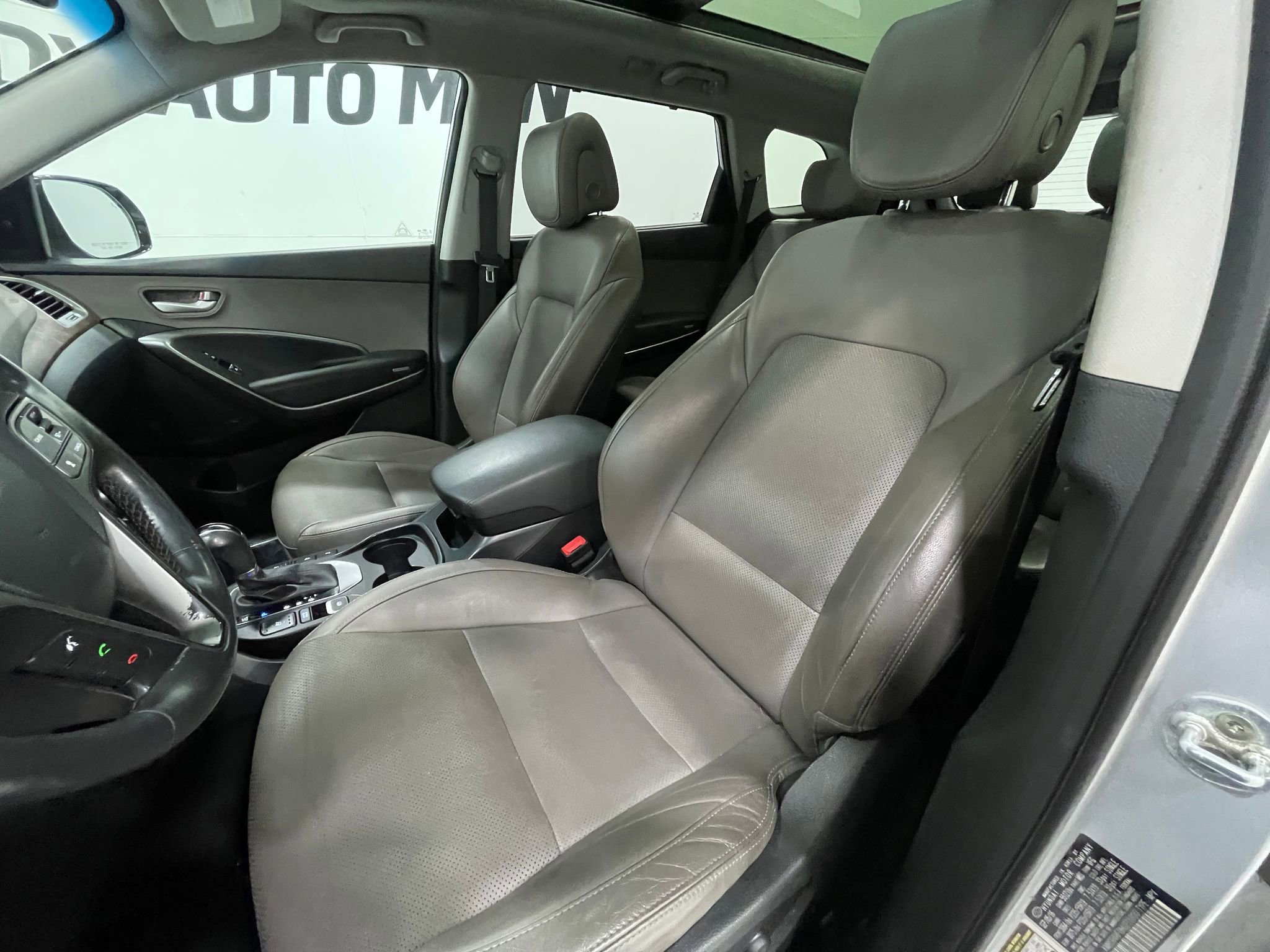 Used 2017 Hyundai Santa Fe FWD w/ SE Ultimate Tech Package 03 image 13
