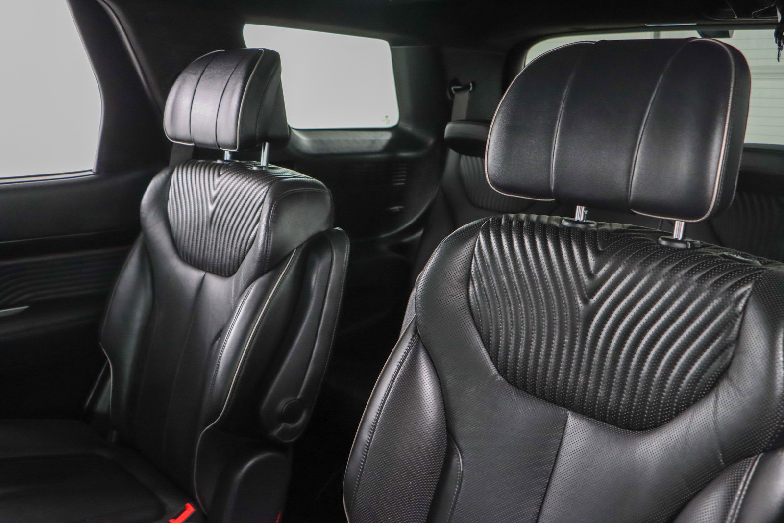 Used 2023 Hyundai Palisade Calligraphy image 26