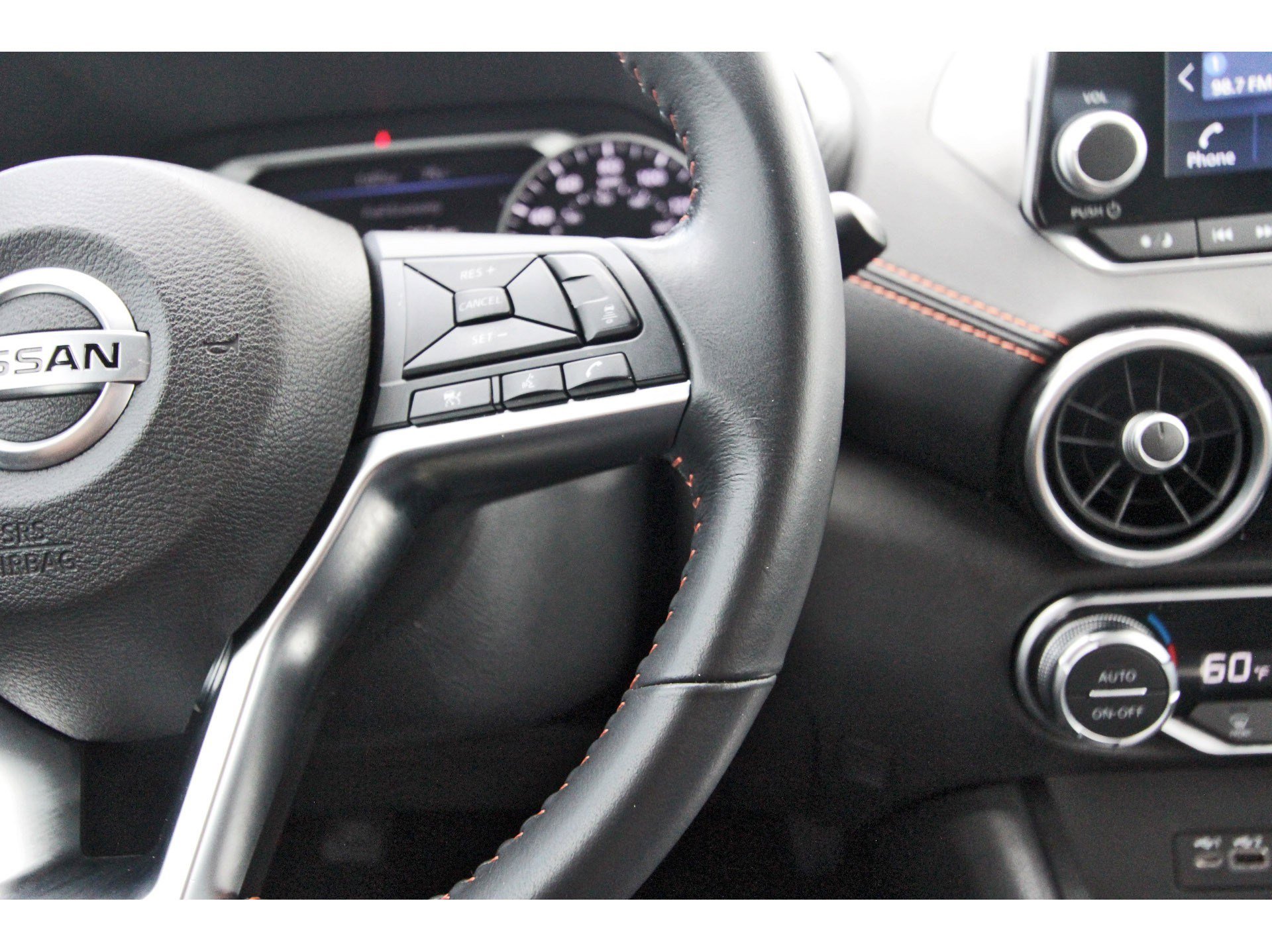 Used 2023 Nissan Sentra SR w/ Midnight Edition Package image 18