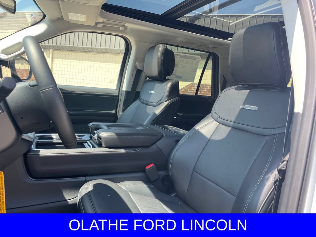 New 2026 Ford Expedition Max Platinum w/ Driver's Package AWD/4WD image 10