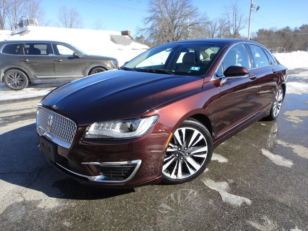 Used 2019 Lincoln MKZ Reserve image 1