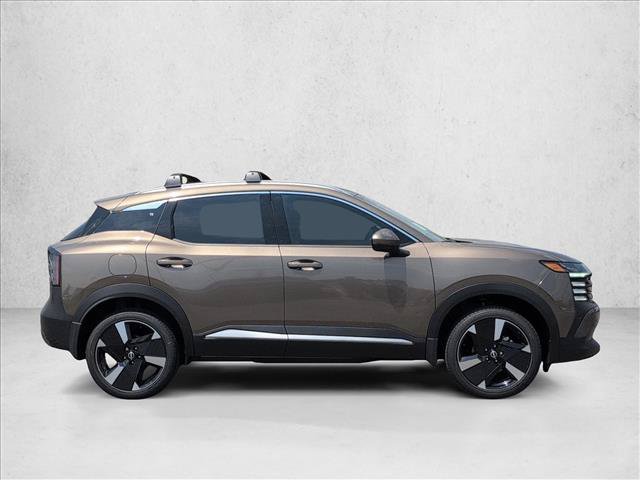 New 2025 Nissan Kicks SR w/ Illumination Package FWD image 4