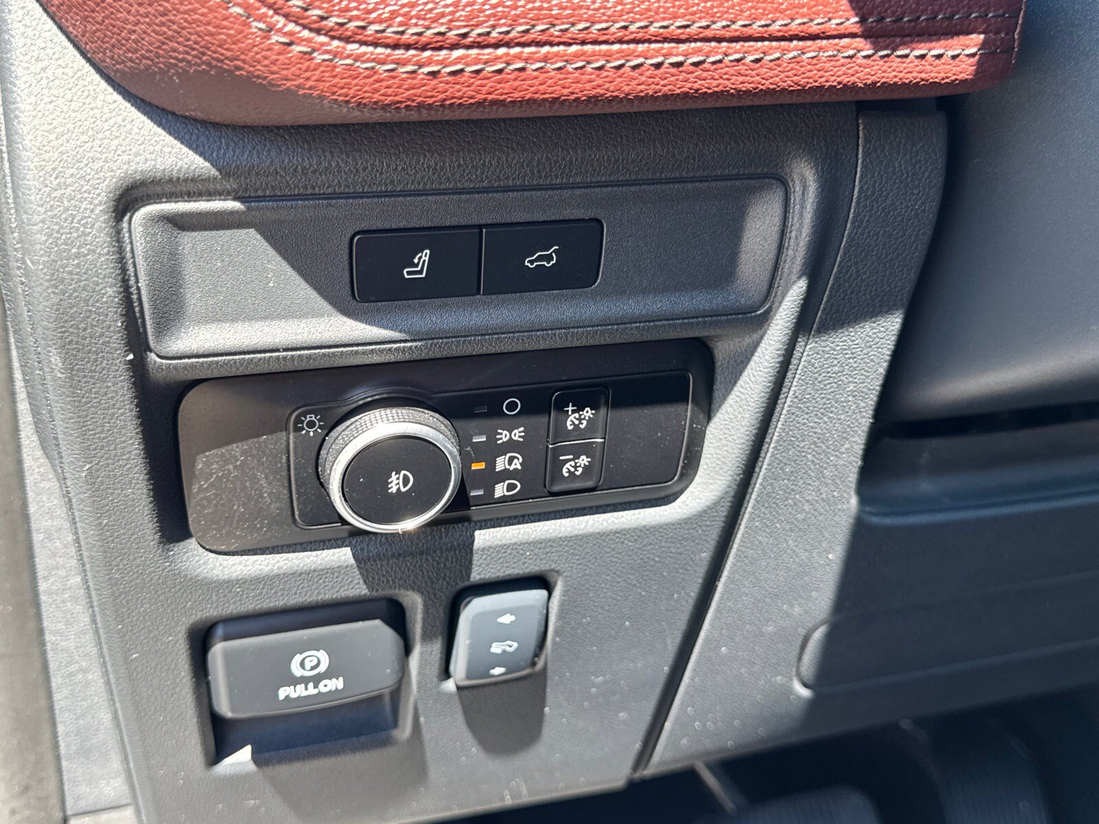 Used 2024 Ford Expedition Max Limited RWD image 38