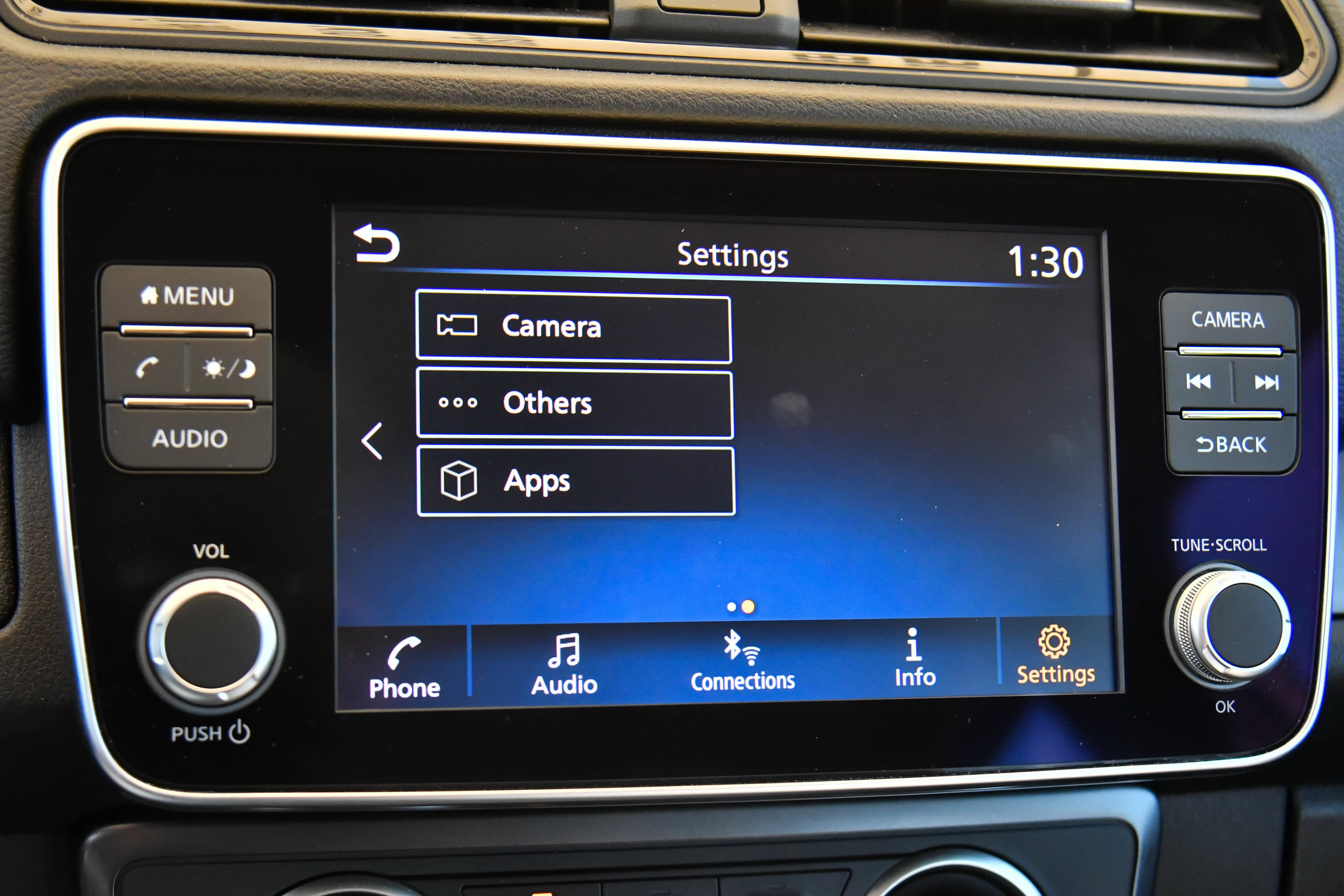 Used 2025 Nissan Leaf S FWD image 21