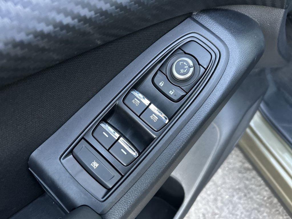 Certified 2023 Subaru Ascent Premium w/ Convenience Package image 16