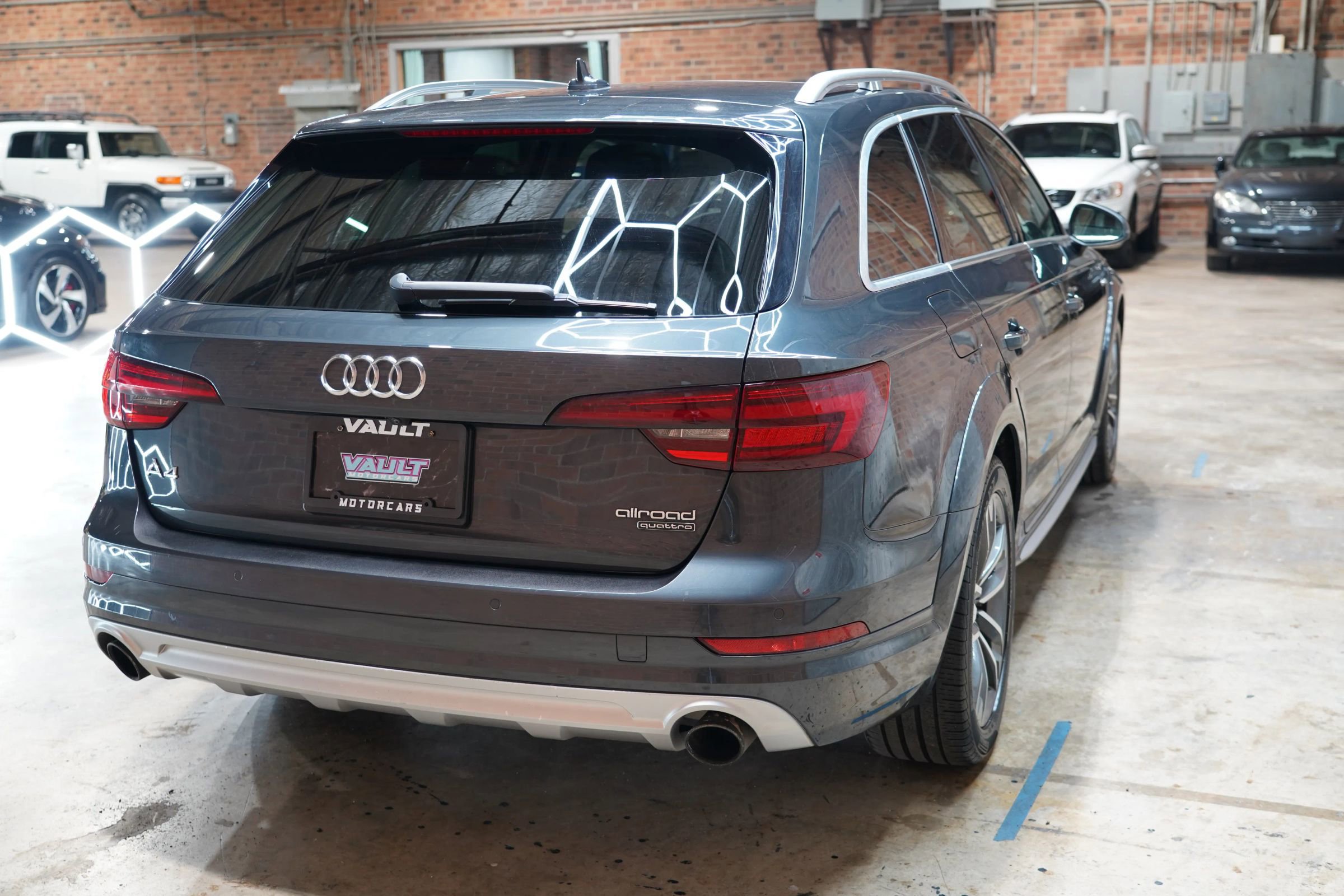 Used 2018 Audi A4 2.0T allroad Prestige image 18