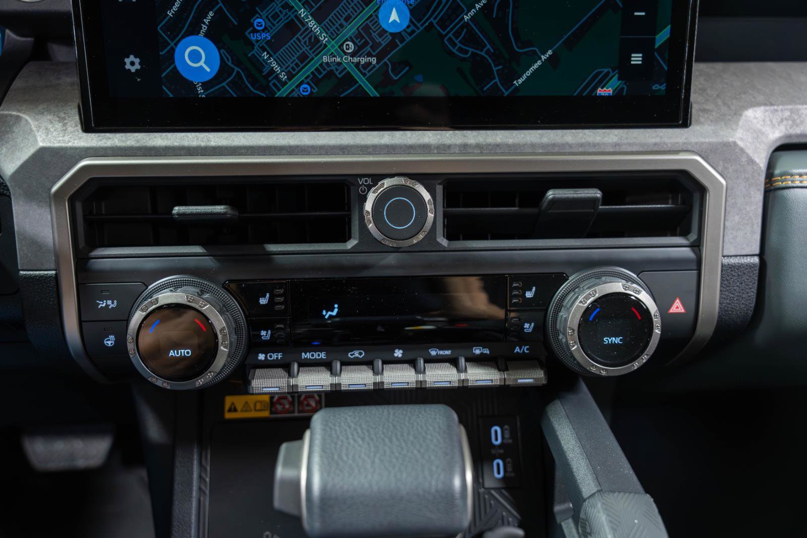 Used 2025 Toyota 4Runner Trailhunter image 94