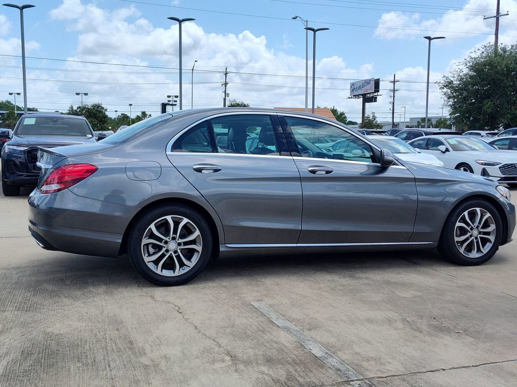 Used 2017 Mercedes-Benz C 300 Sedan image 10