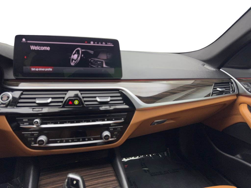 Used 2022 BMW 530i xDrive w/ Convenience Package image 54