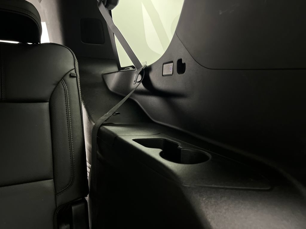 Used 2023 Chevrolet Tahoe RST RWD image 39