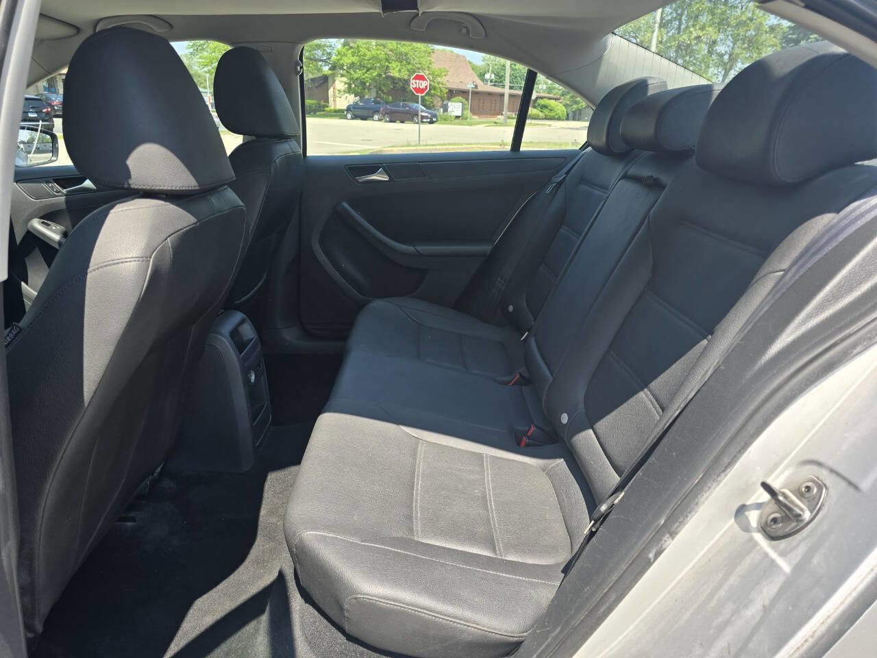 Used 2011 Volkswagen Jetta SE image 14