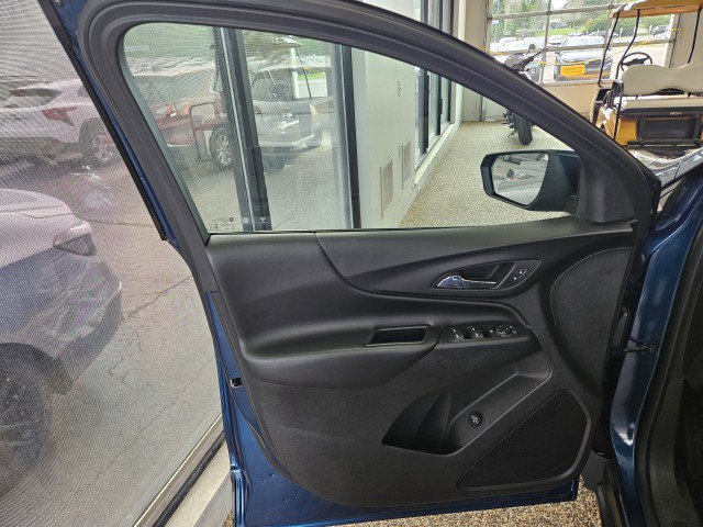 Used 2020 Chevrolet Equinox LT FWD image 17