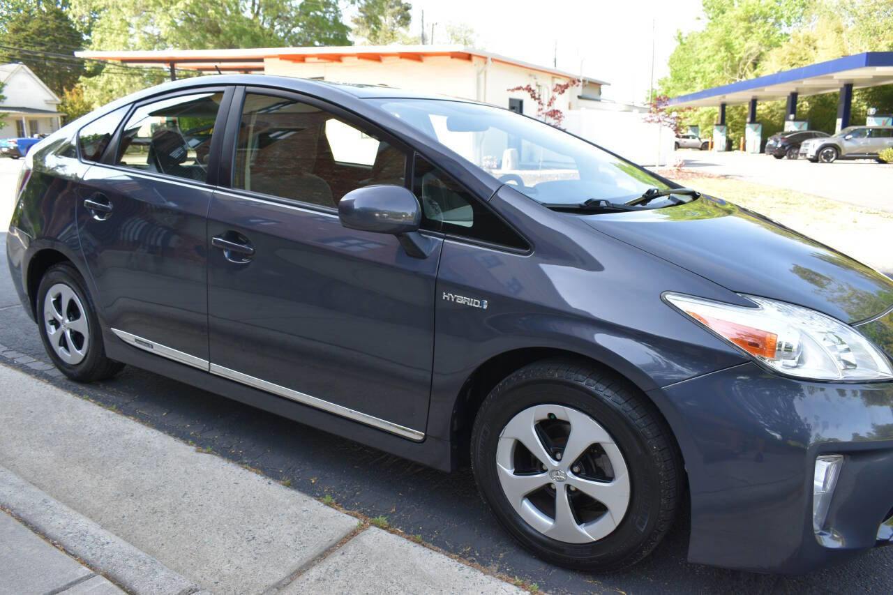 Used 2013 Toyota Prius Three image 30
