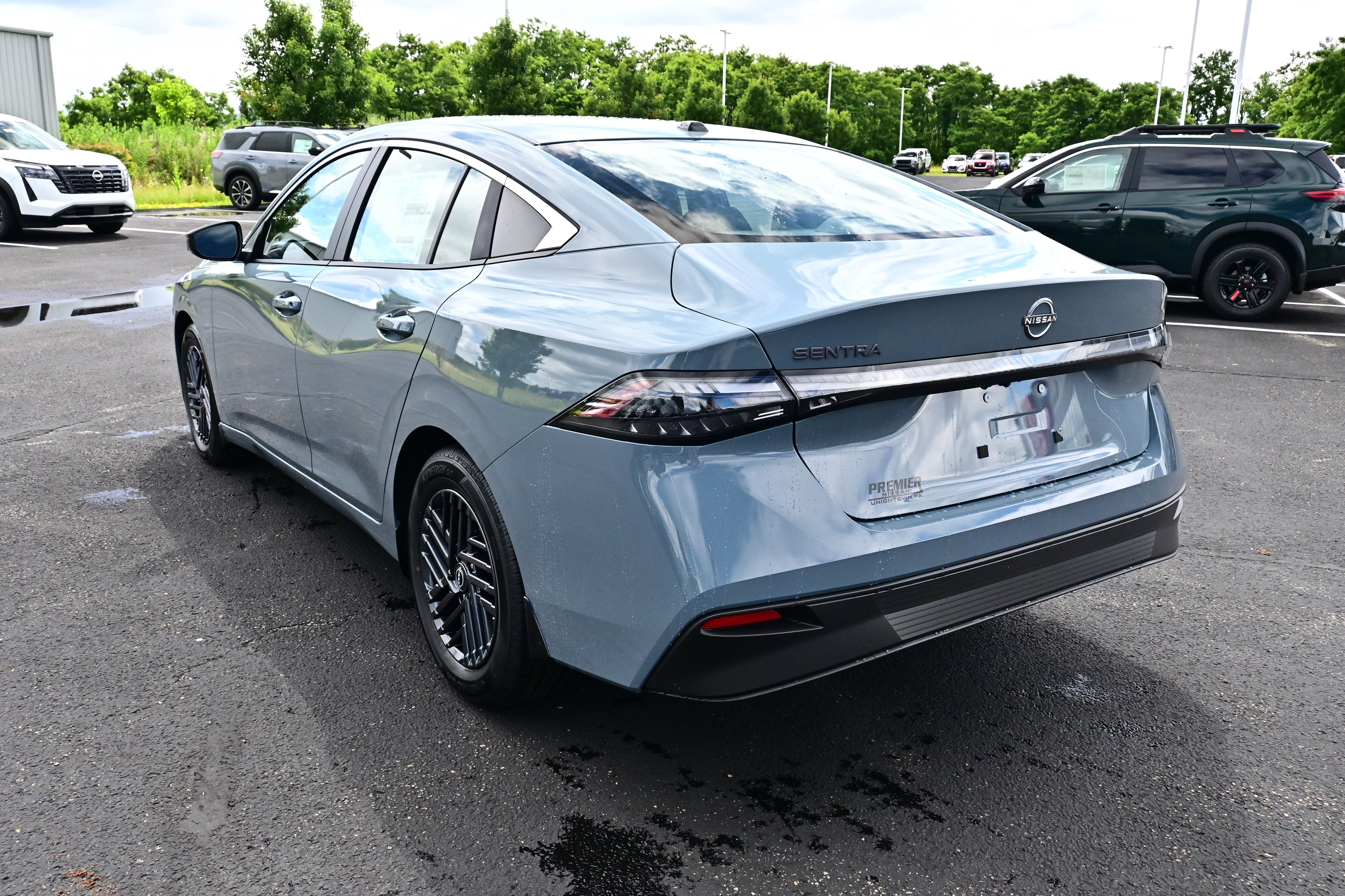 New 2026 Nissan Sentra SV FWD image 8