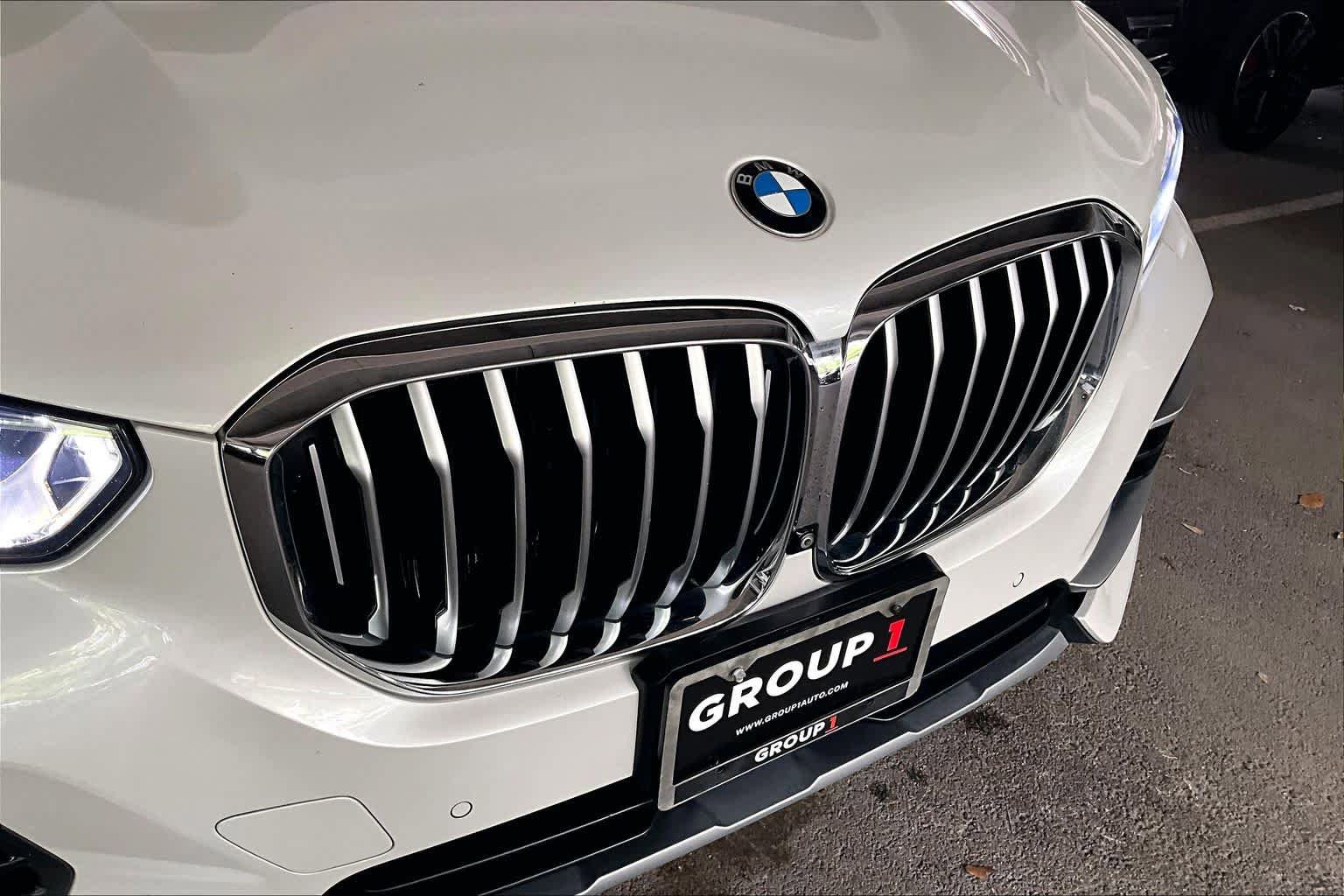 Used 2019 BMW X5 xDrive40i w/ Executive Package AWD/4WD image 29