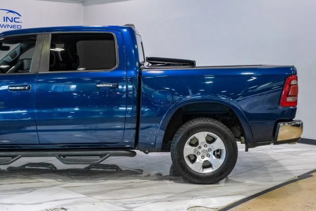 Used 2022 RAM 1500 Laramie AWD/4WD image 17