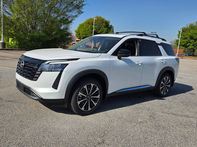 New 2026 Nissan Pathfinder Platinum w/ Cargo Package image 3
