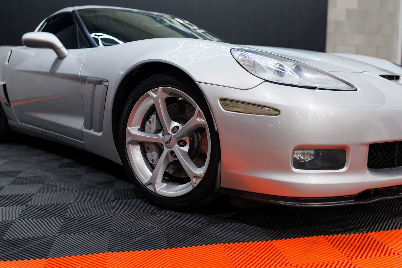 Used 2010 Chevrolet Corvette Grand Sport image 5