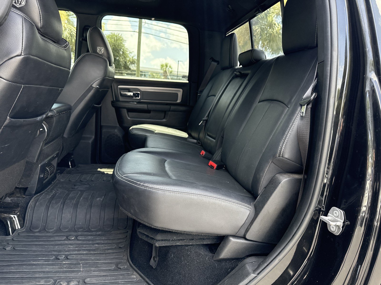 Used 2018 RAM 2500 Power Wagon w/ Leather & Luxury Group AWD/4WD image 38