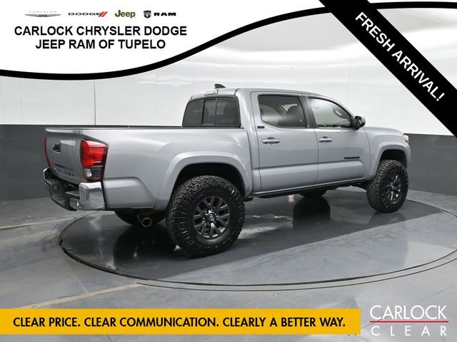 Used 2021 Toyota Tacoma SR5 w/ SR5 Appearance Package (SM) image 3