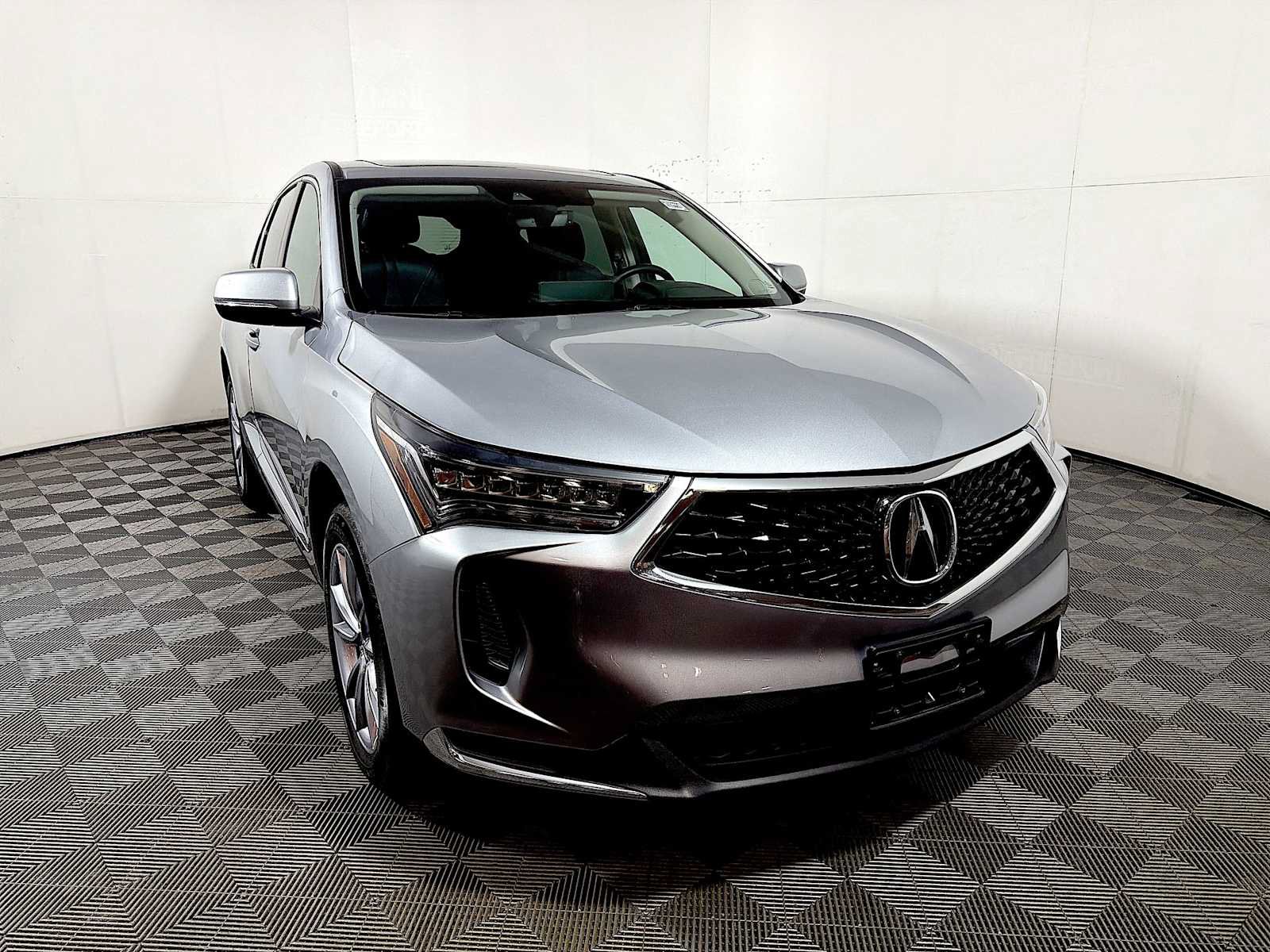 Used 2023 Acura RDX AWD image 2