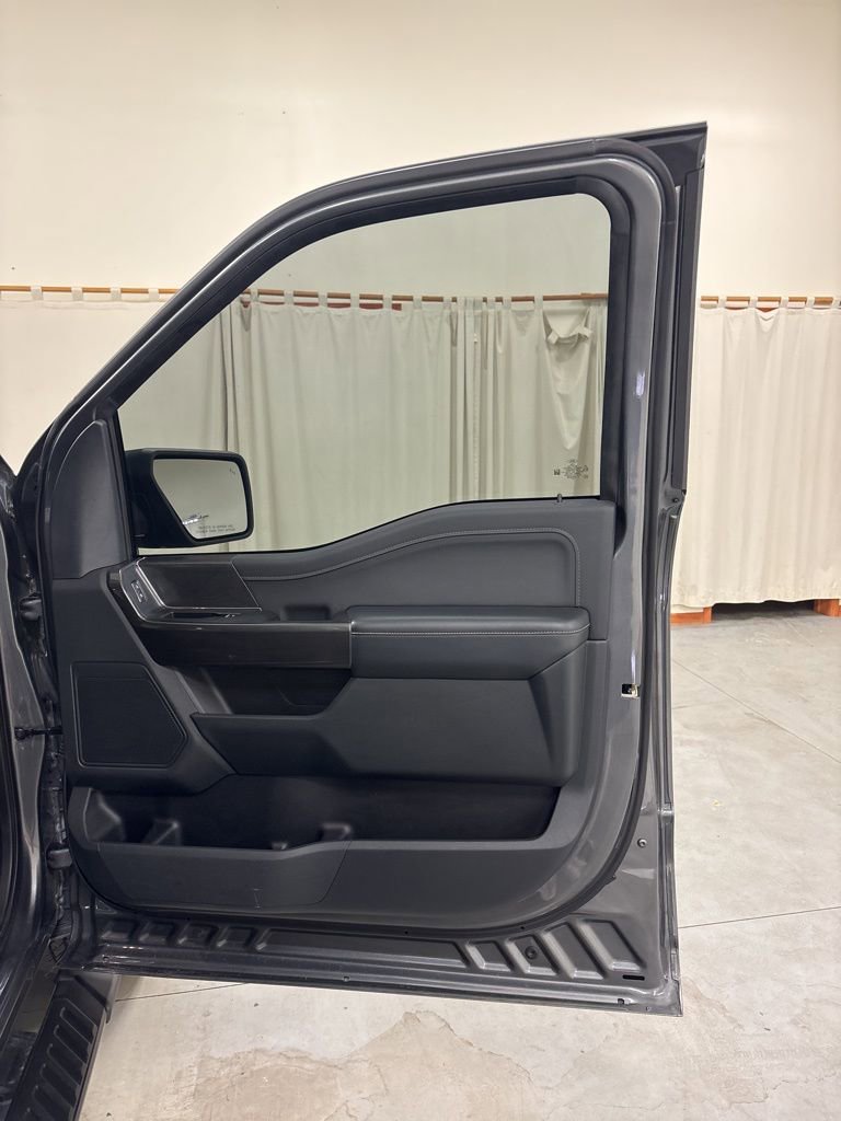 Used 2021 Ford F150 XLT w/ Equipment Group 302A High image 31