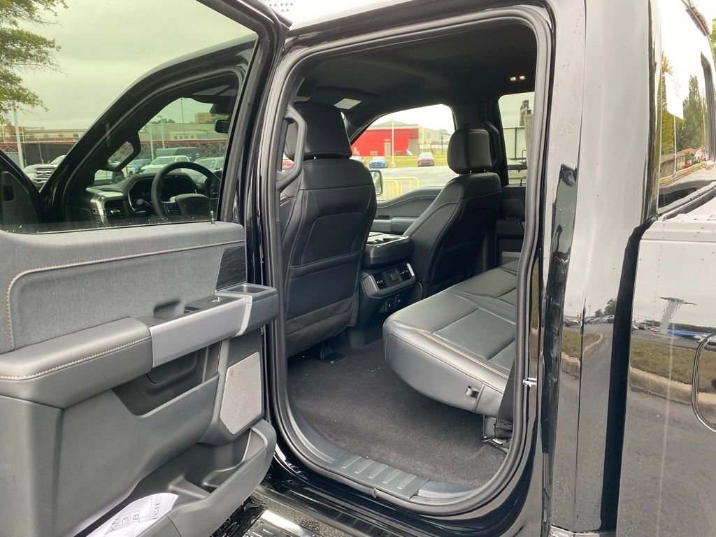 New 2025 Ford F150 Lariat w/ Equipment Group 501A Mid image 29