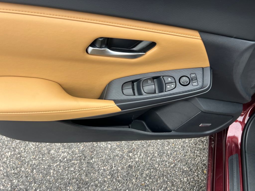 New 2025 Nissan Sentra SV w/ SV Premium Package image 11