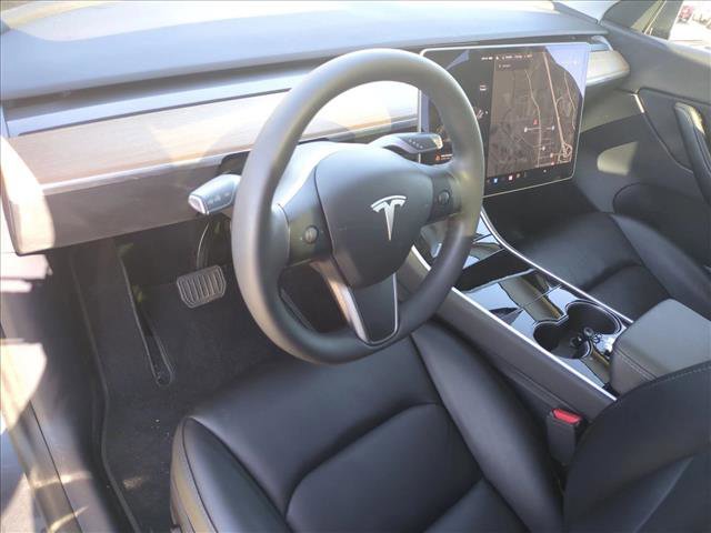 Used 2020 Tesla Model Y Long Range image 10