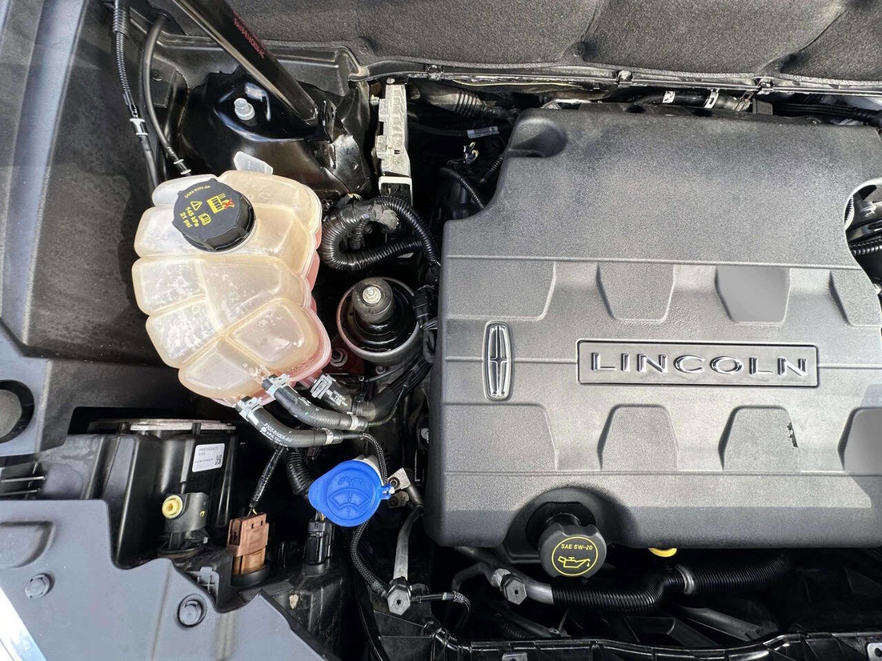 Used 2018 Lincoln MKX Reserve w/ Lincoln MKX Climate Package image 27