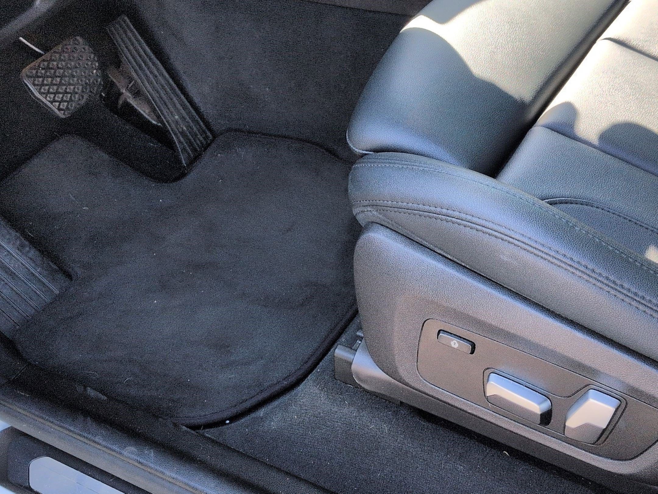 Used 2020 BMW X3 sDrive30i RWD image 17