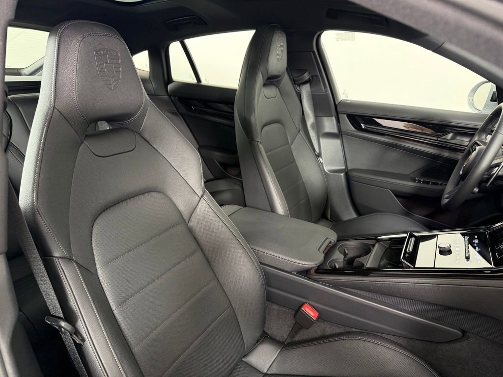Certified 2026 Porsche Panamera 4S image 16