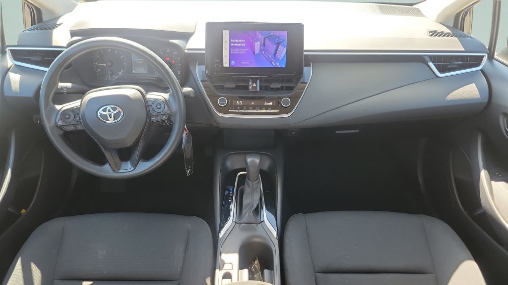 Used 2023 Toyota Corolla LE FWD image 11