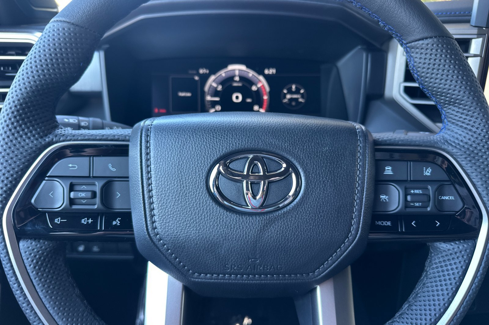 New 2026 Toyota Tundra Platinum AWD/4WD image 25