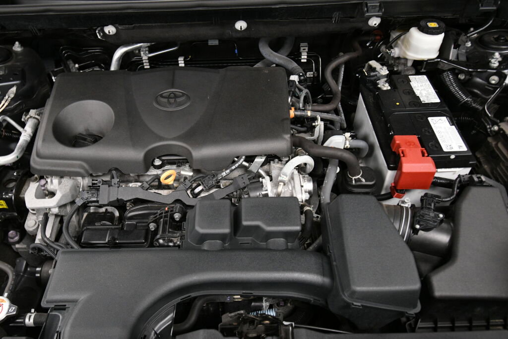 Certified 2023 Toyota RAV4 LE image 32